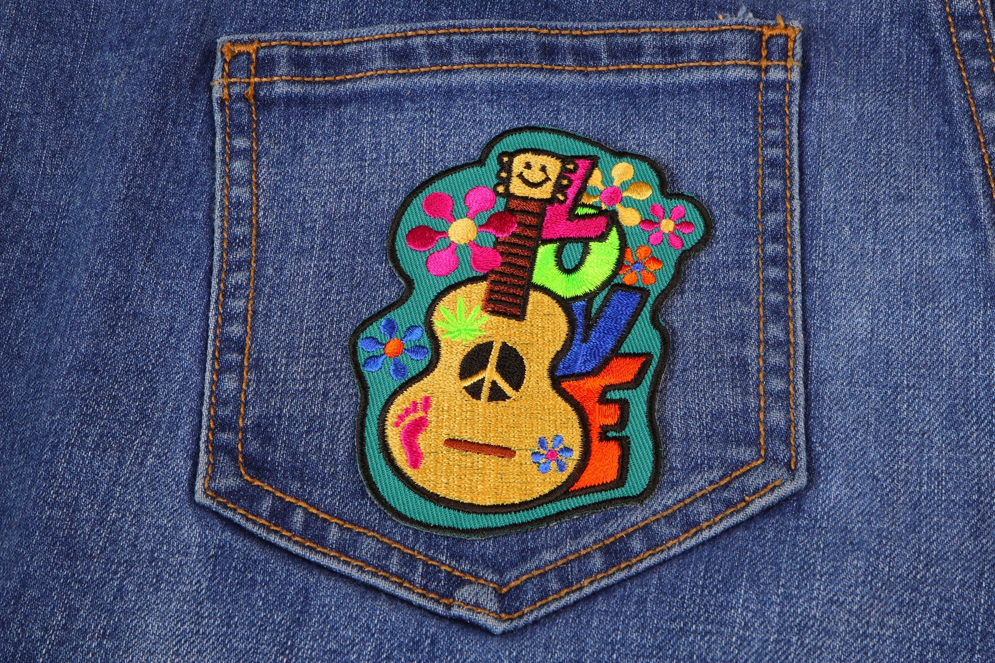 Love Guitar Cute Iron-On Patch - Fun and Musical Design for Trendy Style (  5 x 4 inches )